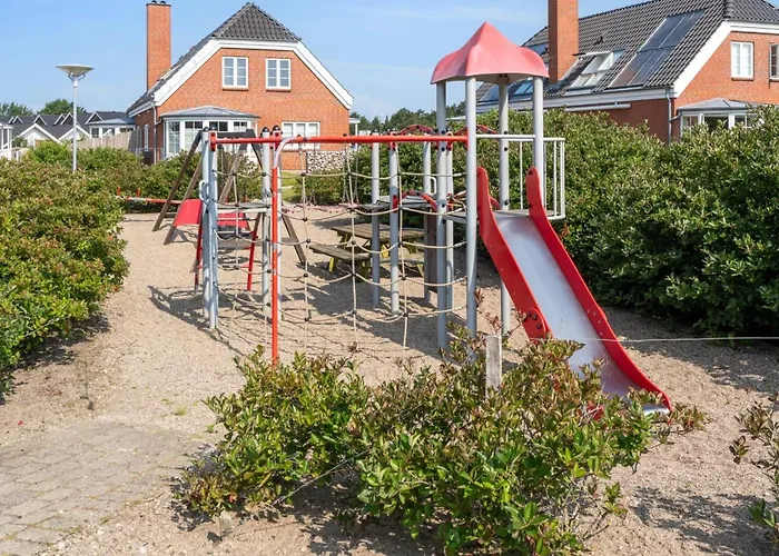 Holiday home Langsom - 100m From The Sea By Interhome *