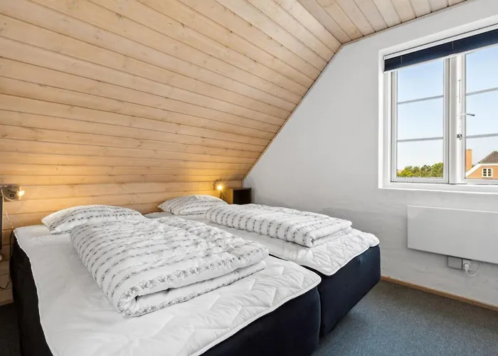 Holiday home Langsom - 100m From The Sea By Interhome *